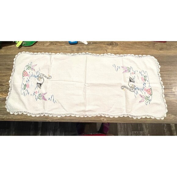 Swan Handmade Center Piece Mat with Hand Crocheted Edges - Picture 2 of 5